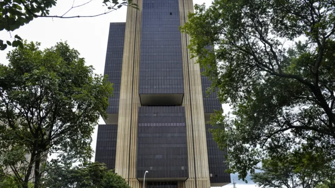 banco_central_abr_30091923895