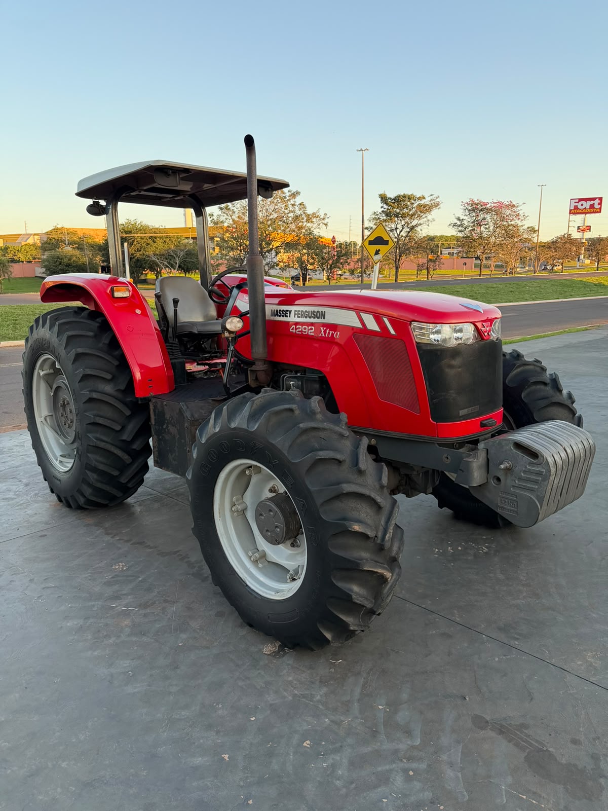 Classificado: Massey Ferguson 4292